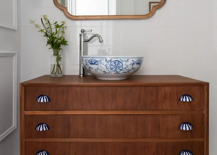 Deluxe By Olivo * Βίγκο